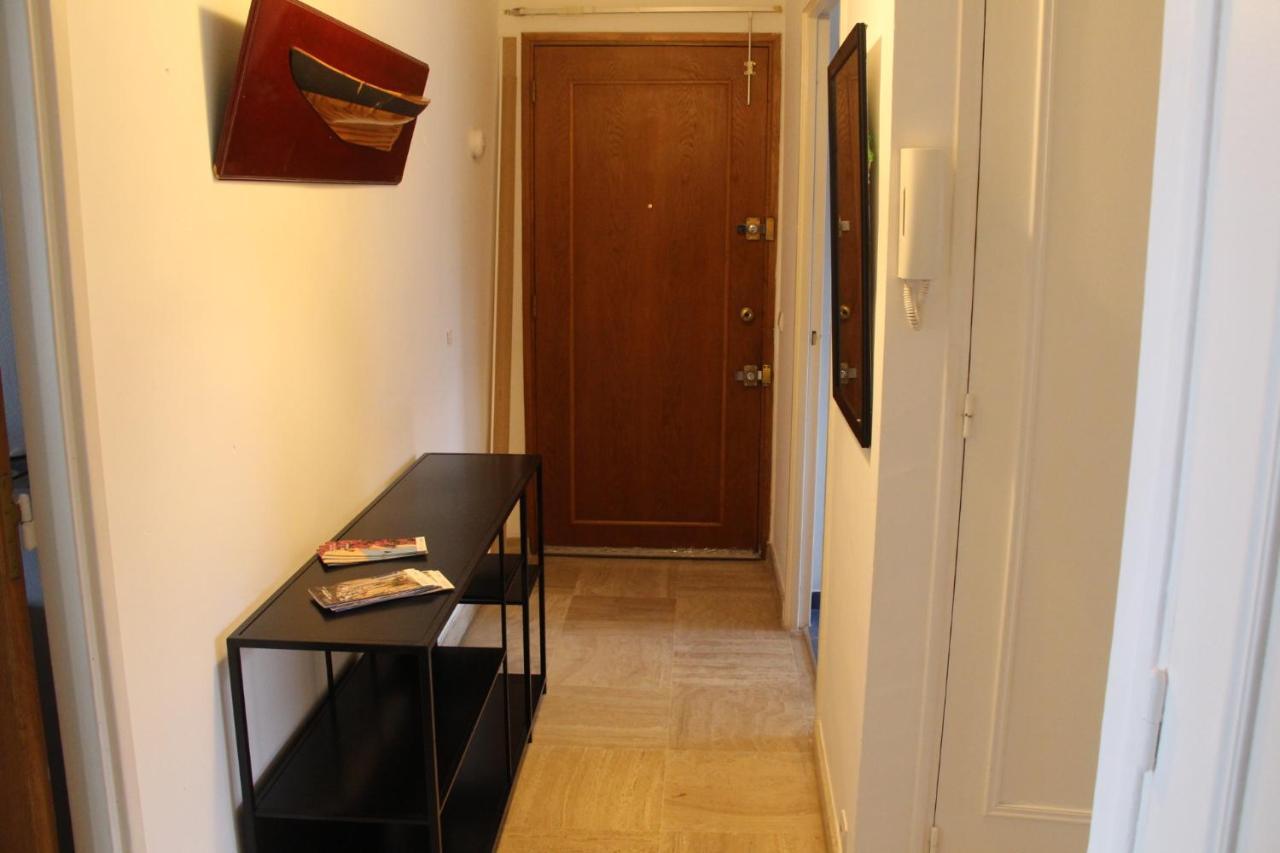 BLEU AZUR Appartement 3 étoiles Hyères Extérieur photo